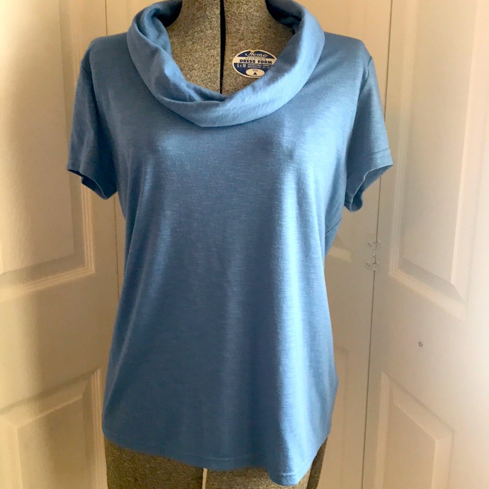 Covington blue cowl neck light weight short sleeve top, Large, Minimalist, Y2K.